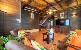 The Toucan Nest - Ac, Gated & Pool